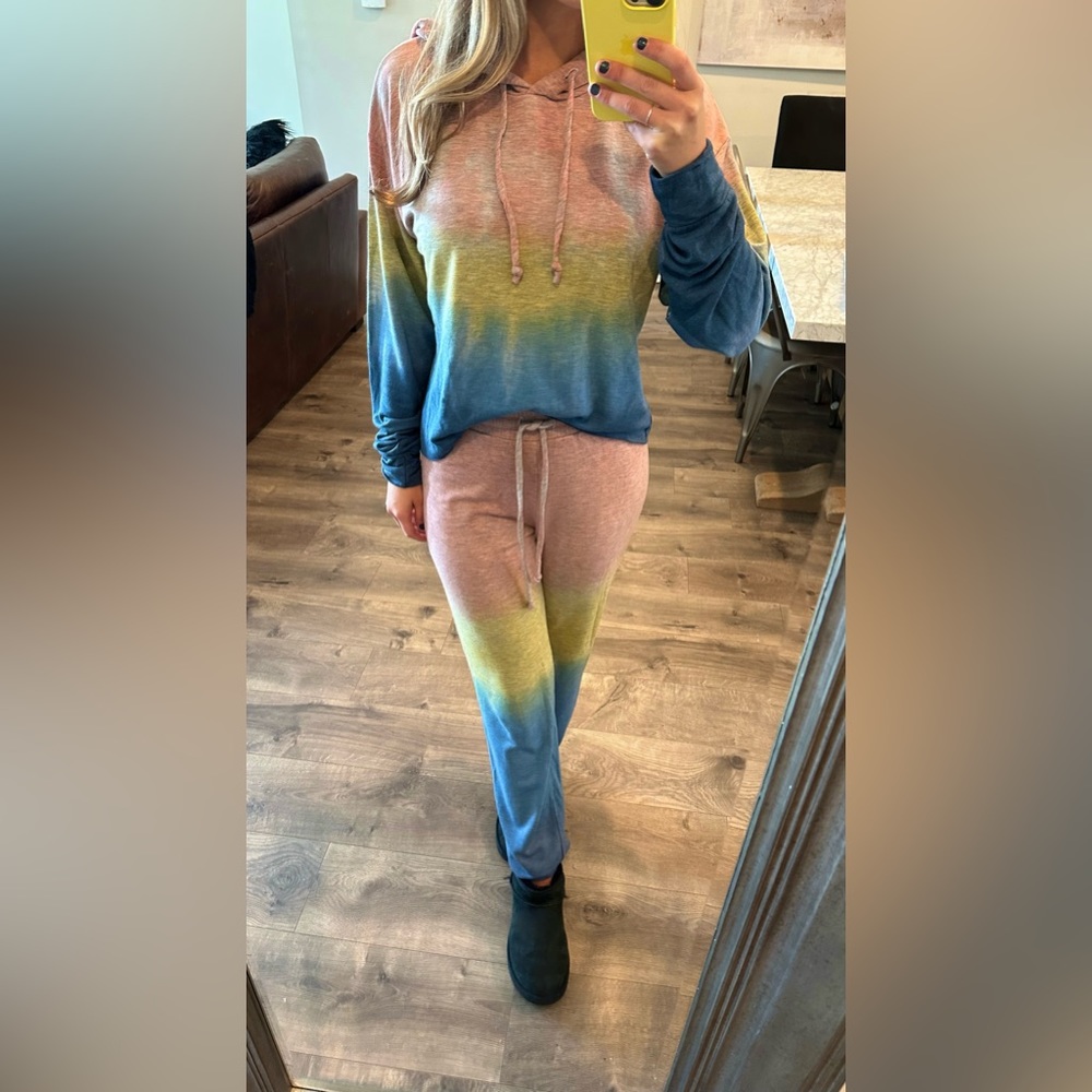 South Moon Under / KNIT RIOT - Tie Dye Jogger & Sweatshirt Set